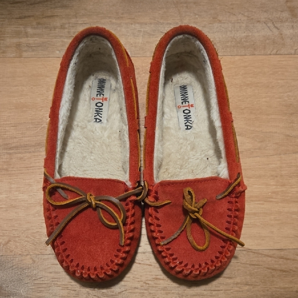 Minnetonka Cally Moccasins Suede Faux Fur Lined Sz 7M